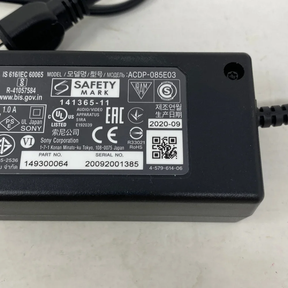 Sony RMT-AH410U Remote and ACDP-085E03 19.5V 85W AC Adapter Bundle